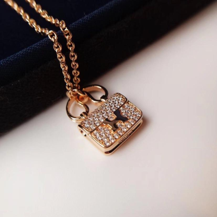 Collier H  – Collection Signature / Gravé