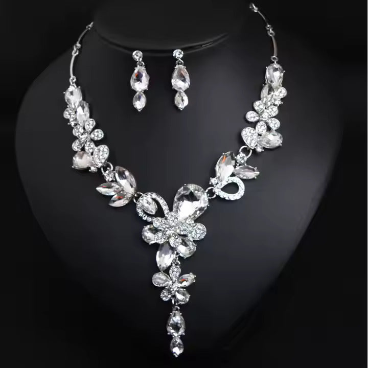 Ensemble Ruby Blossom