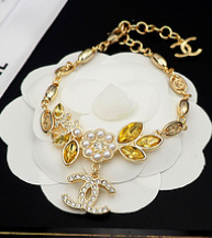 Bracelet Élégance Parisienne – Collection Signature / Gravé